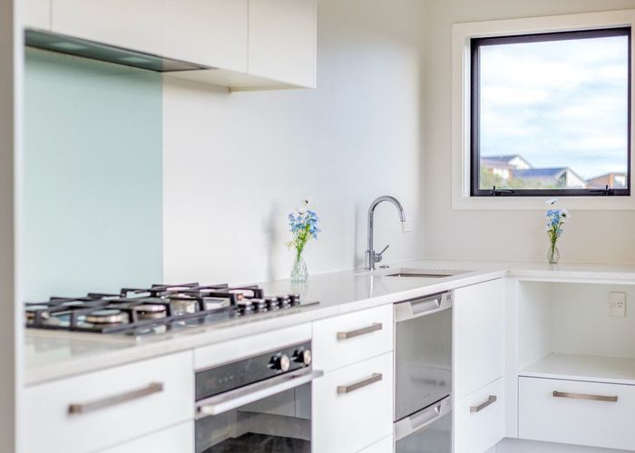  at 32 Tea Tree Lane, Woodridge, Wellington, Wellington