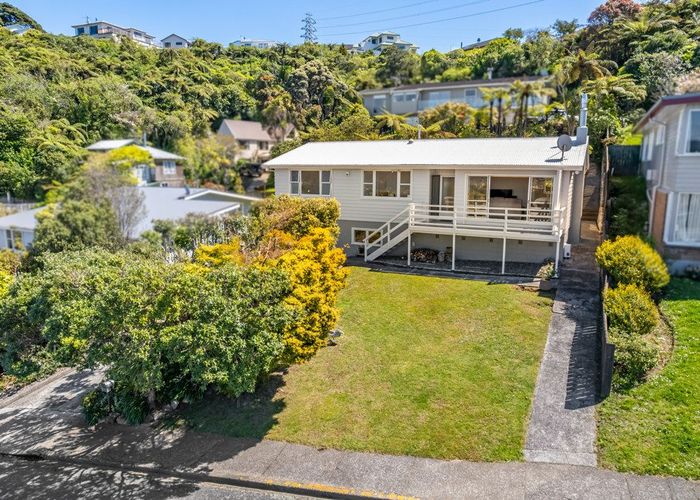  at 125 Tirohanga Road, Tirohanga, Lower Hutt