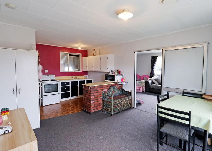  at 41 Ottrey Street, Clifton, Invercargill