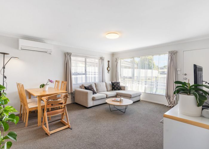  at 1/26 Bertrand Road, Mount Wellington, Auckland