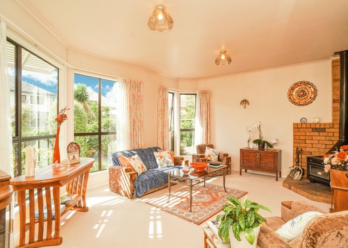  at 14 Matai Road, Greenlane, Auckland