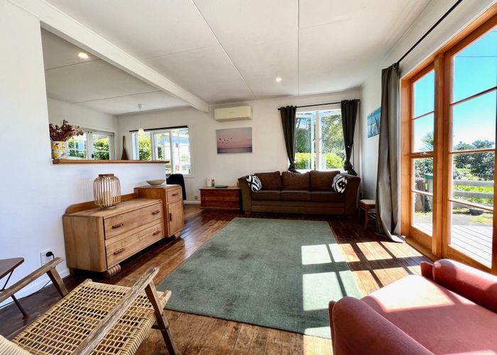  at 7 Upper Cross Street, Raglan, Waikato, Waikato