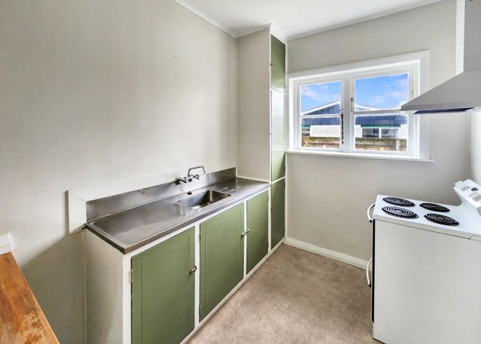  at 11 Frickleton Grove, Waterloo, Lower Hutt, Wellington