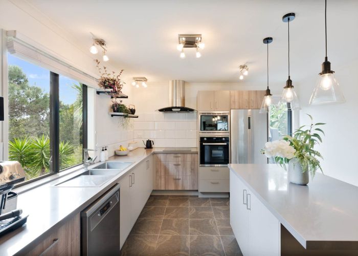  at 77 Hobson Road, Albany, North Shore City, Auckland