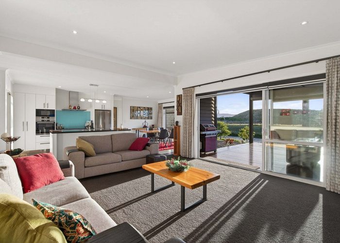  at 8 Celmisia Retreat, Papamoa Beach, Tauranga, Bay Of Plenty