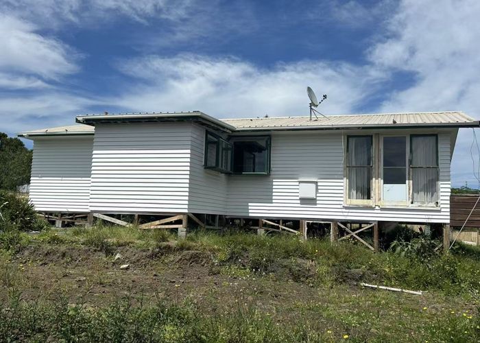  at Mangere Bridge, Manukau City, Auckland