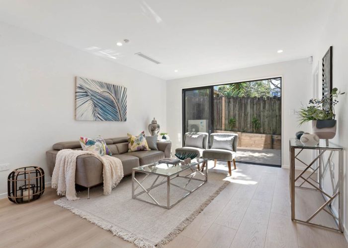  at 21D Crosby Road, West Harbour, Waitakere City, Auckland