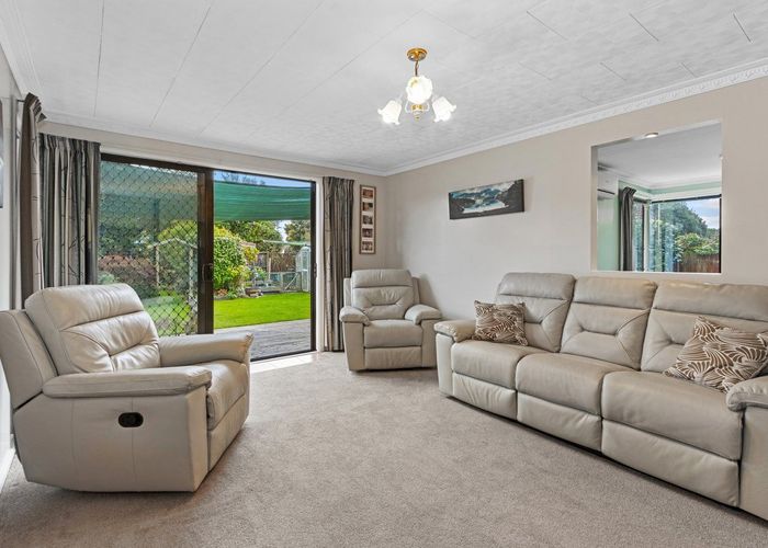  at 25 Charnwood Crescent, Bishopdale, Christchurch