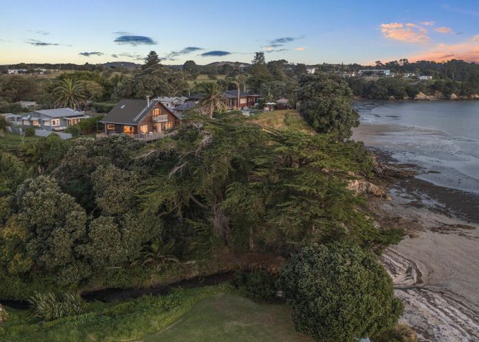  at 24 Miami Avenue, Surfdale, Waiheke Island