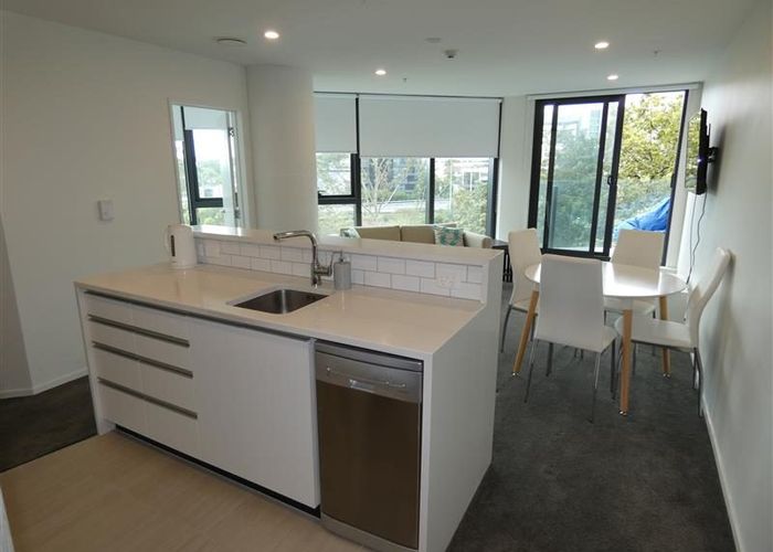  at 402/18  St Martins Lane, Grafton, Auckland City, Auckland