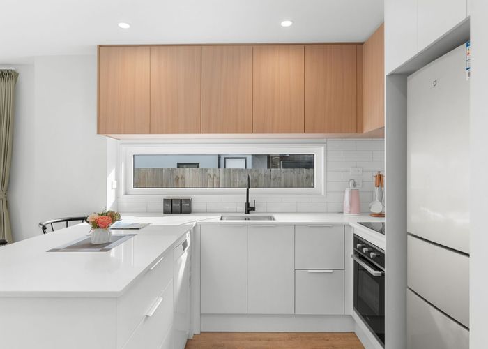  at 2/61 Waltham Road, Sydenham, Christchurch City, Canterbury