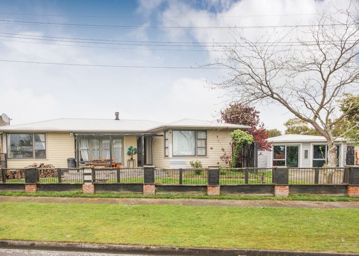  at 8 Flint Street, Milson, Palmerston North, Manawatu / Whanganui
