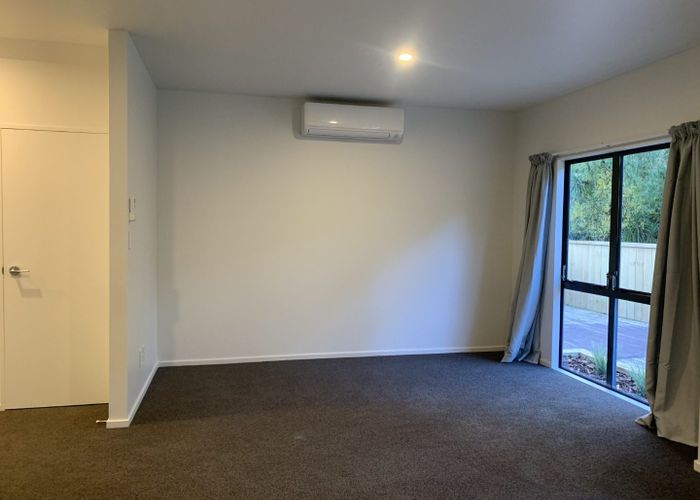  at 17 Sun Place, Henderson, Auckland