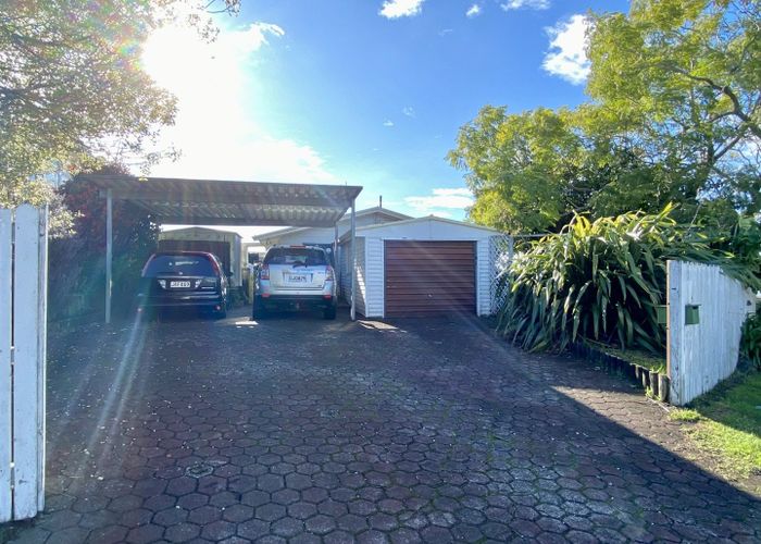  at 132 Kingswood Road, Brookfield, Tauranga, Bay Of Plenty