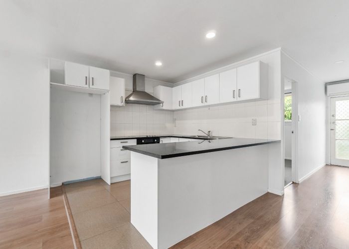 at 3/76 Riversdale Road, Avondale, Auckland City, Auckland