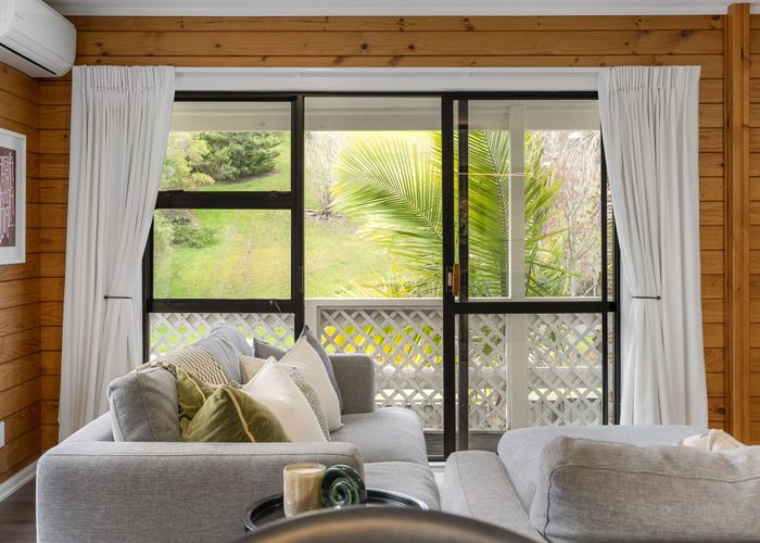  at 50 Topliss Drive, Northcross, North Shore City, Auckland