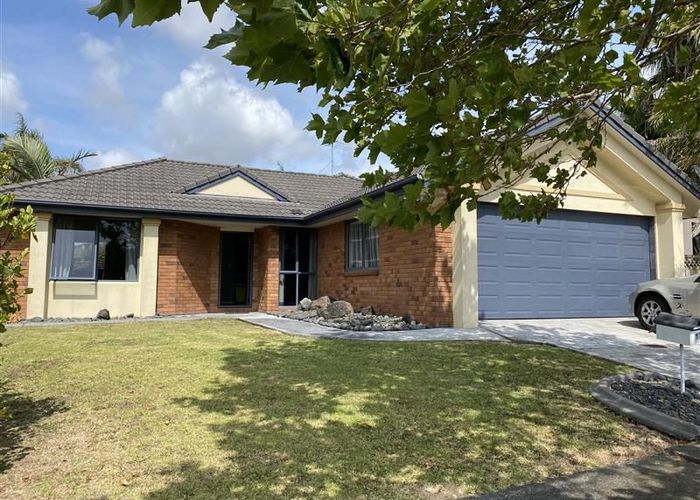  at 17 Kellaway Drive, Dannemora, Manukau City, Auckland