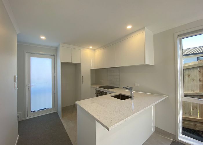  at 95B Athena Drive, Totara Vale, North Shore City, Auckland
