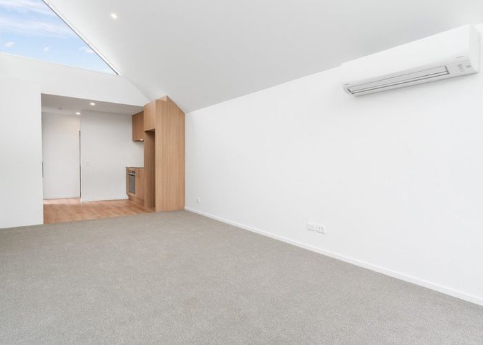  at 8/7 Grove Road, Addington, Christchurch City, Canterbury