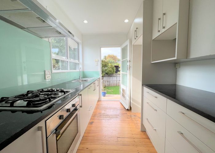 at 4/32 Asquith Ave, Mount Albert, Auckland City, Auckland