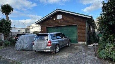  at 15 Hillcrest Avenue, Hillcrest, Rotorua