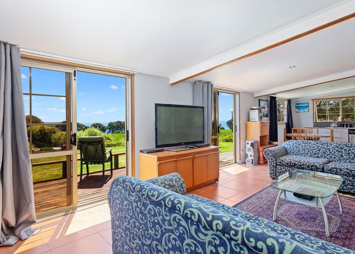  at 7541B State Highway 35, Te Kaha