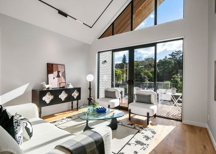  at 101A Oaktree Avenue, Browns Bay, North Shore City, Auckland