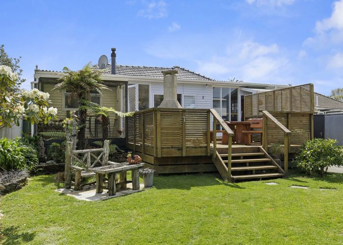  at 17 Burden Avenue, Wainuiomata, Lower Hutt, Wellington