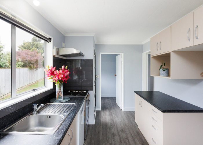  at 33 Rhodes Drive, Kelvin Grove, Palmerston North