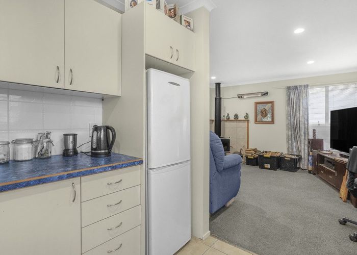  at 1/11 Topeka Grove, Totara Park, Upper Hutt