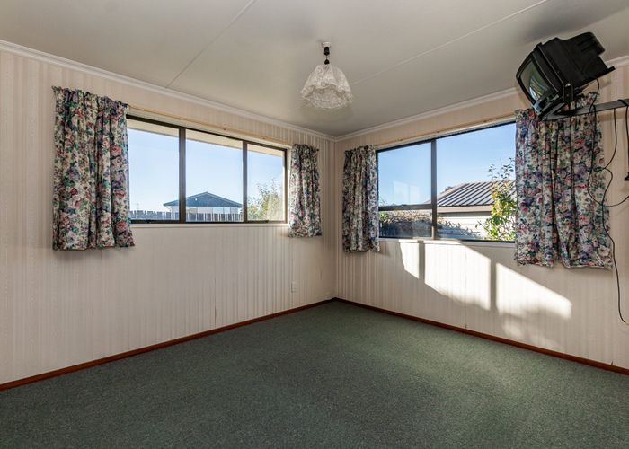  at 1 Godley Place, Oceanview, Timaru