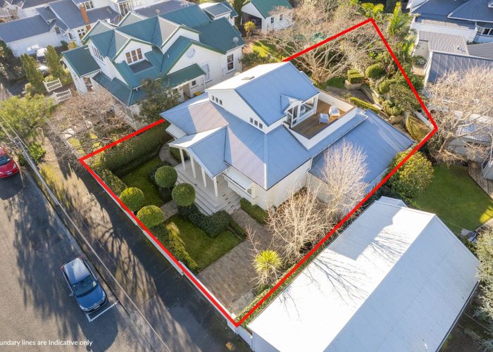  at 5 Clarence Road, Northcote Point, North Shore City, Auckland