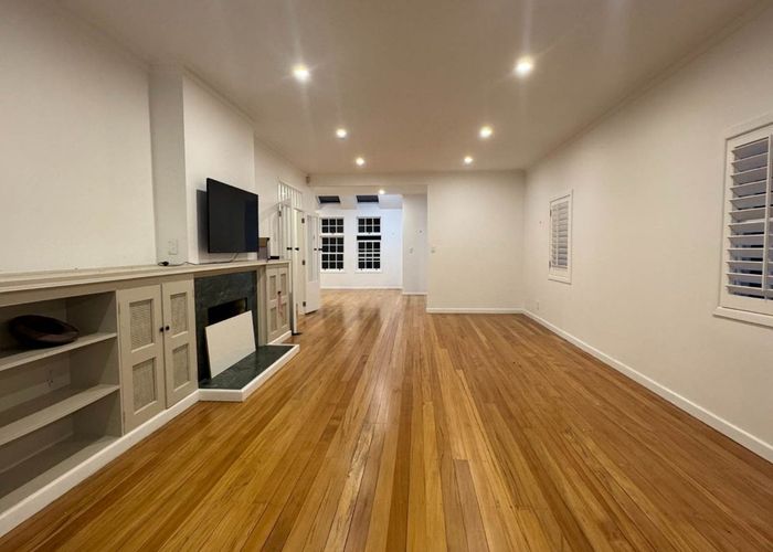  at 32 Orakei Road, Remuera, Auckland City, Auckland