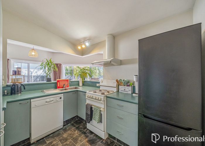  at 11 Elizabeth Street, Moera, Lower Hutt, Wellington