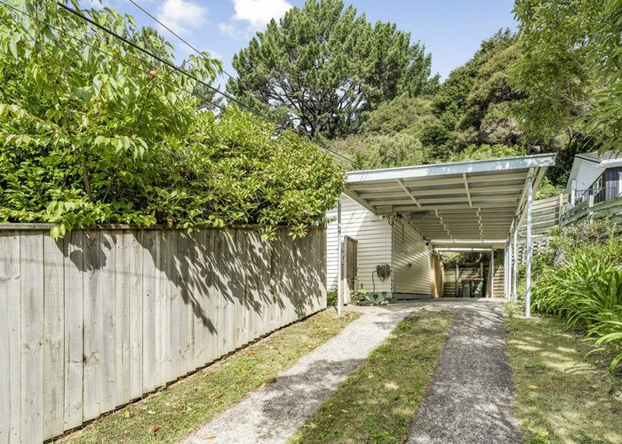  at 22B Hine Road, Wainuiomata, Lower Hutt