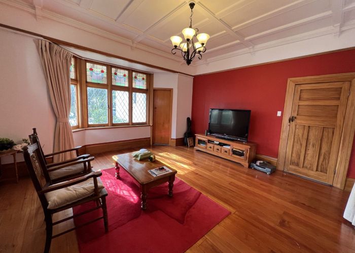  at 18 Chaytor Street, West End, Palmerston North, Manawatu / Whanganui