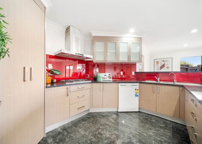  at 99 Moyrus Crescent, East Tamaki Heights, Auckland