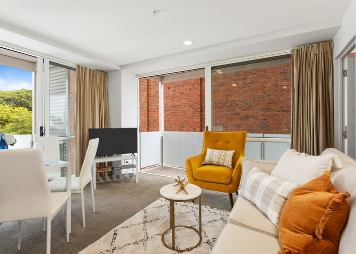  at 1004/10 Waterloo Quadrant, Auckland Central, Auckland