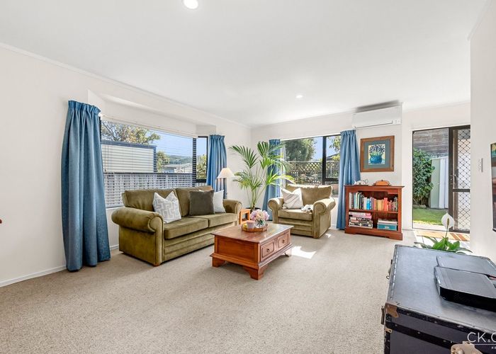  at 2/9 Atiawa Street, Petone, Lower Hutt, Wellington