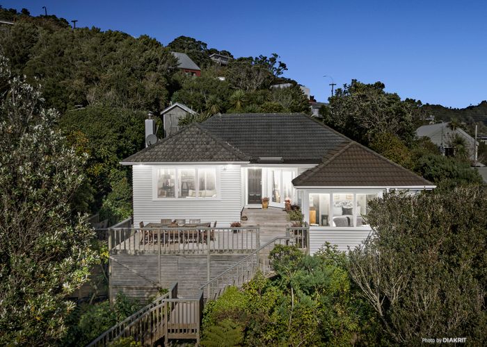  at 127 Donald Street, Karori, Wellington