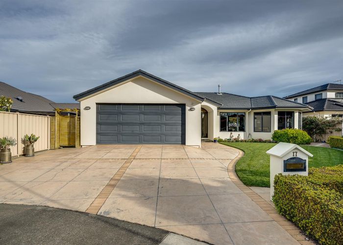  at 17 Malbec Way, Greenmeadows, Napier