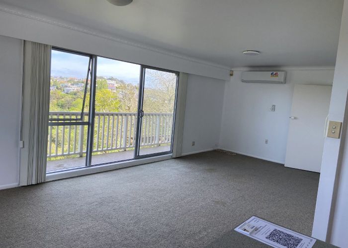  at 3/104 Sylvan Ave, Northcote, North Shore City, Auckland