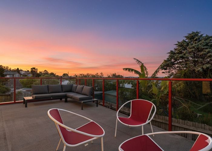  at 74 West Harbour Drive, West Harbour, Waitakere City, Auckland