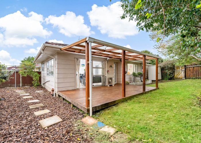  at 4/10 Rata Street, New Lynn, Waitakere City, Auckland