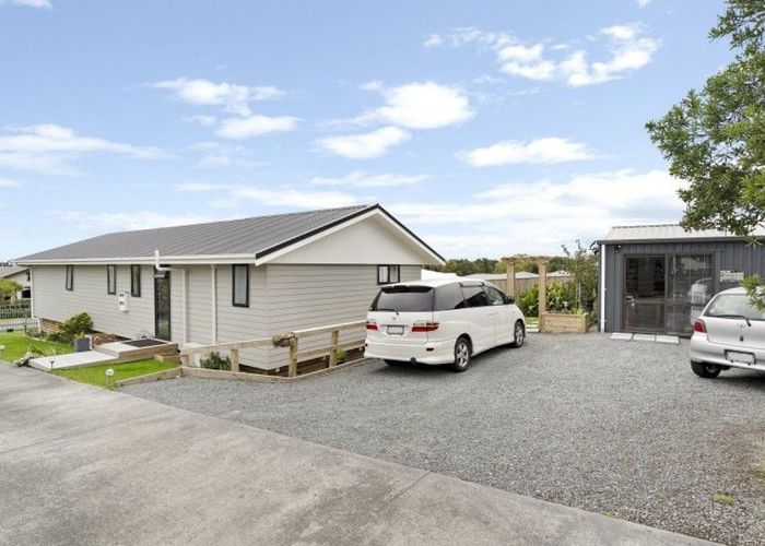  at 27 Matenga Street, Waikanae, Kapiti Coast, Wellington