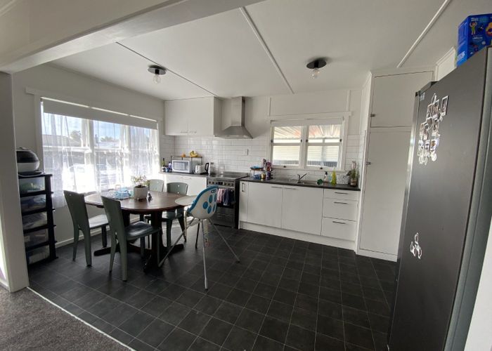  at 75 Dover Road, Flaxmere, Hastings