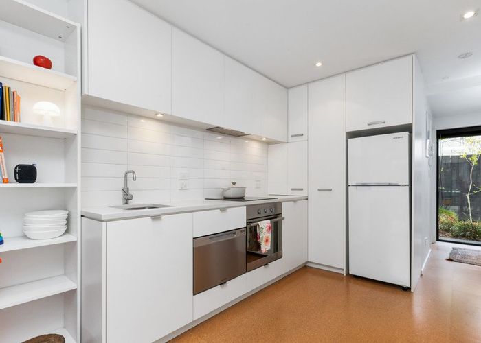  at 7/435 Madras Street, St. Albans, Christchurch City, Canterbury
