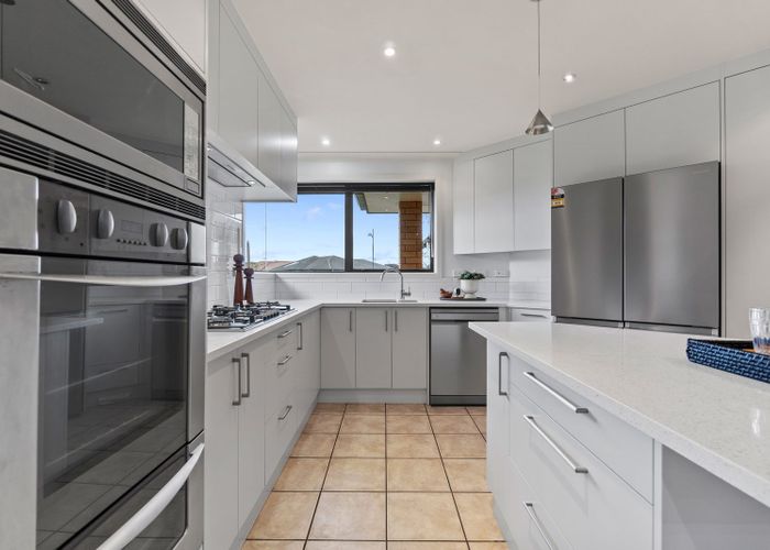 at 1 Parkwood Place, Huntington, Hamilton, Waikato