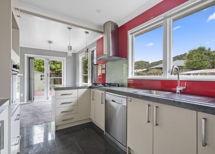  at 10 Manutuke Street, Wainuiomata, Lower Hutt