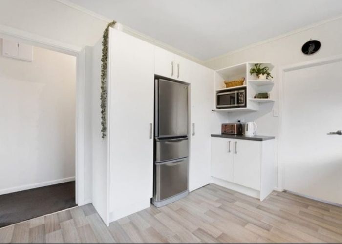  at 25 Laurie Avenue, Papakura, Papakura, Auckland